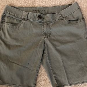 💚Arizona Bermuda Shorts